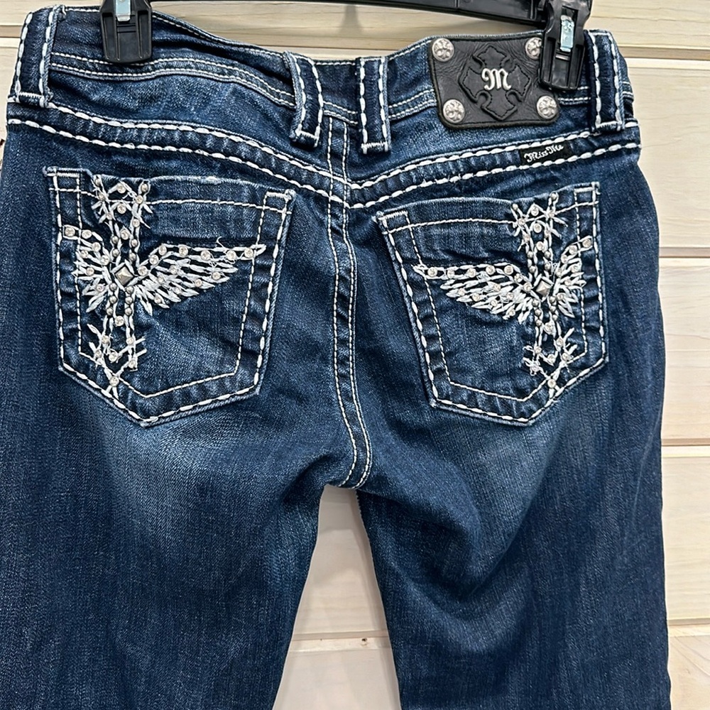Miss Me Capris Size 28. If you’re short they’ll work as jeans.